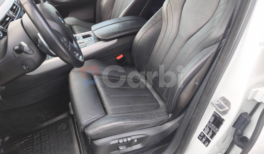 BMW X5 xDrive30d A/T