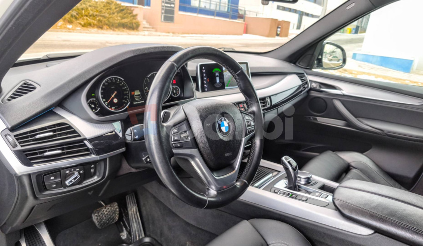 BMW X5 xDrive30d A/T