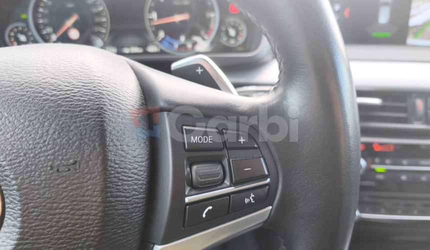 BMW X5 xDrive30d A/T