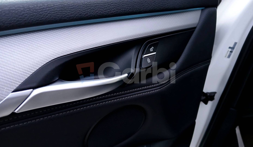 BMW X5 xDrive30d A/T