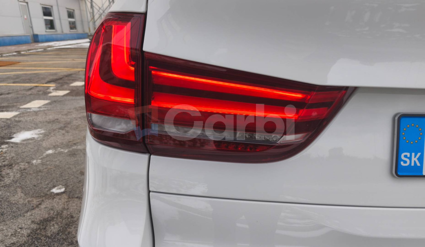BMW X5 xDrive30d A/T