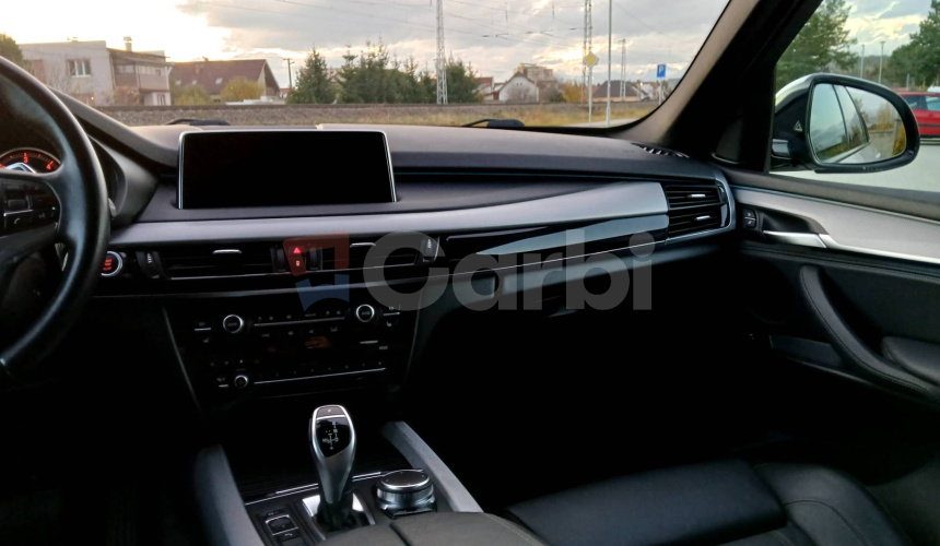 BMW X5 xDrive30d A/T