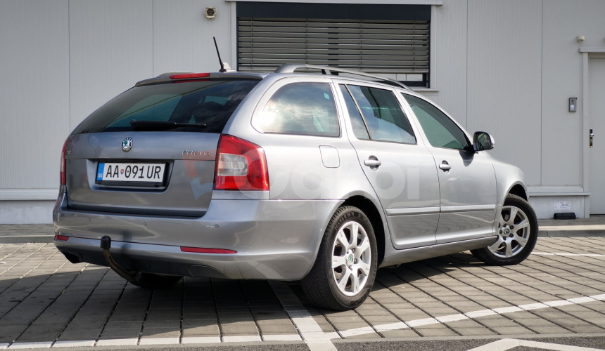 Škoda Octavia Combi 1.6 TDI Ambition 2012 158000km