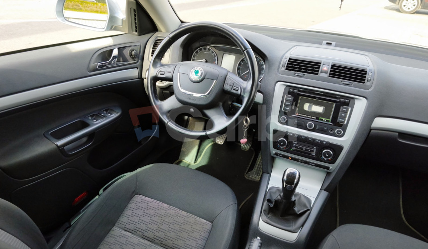 Škoda Octavia Combi 1.6 TDI Ambition 2012 158000km