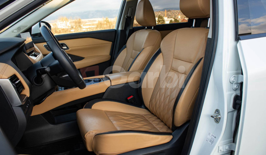 Nissan X-Trail e-Power e-4ORCE Tekna+