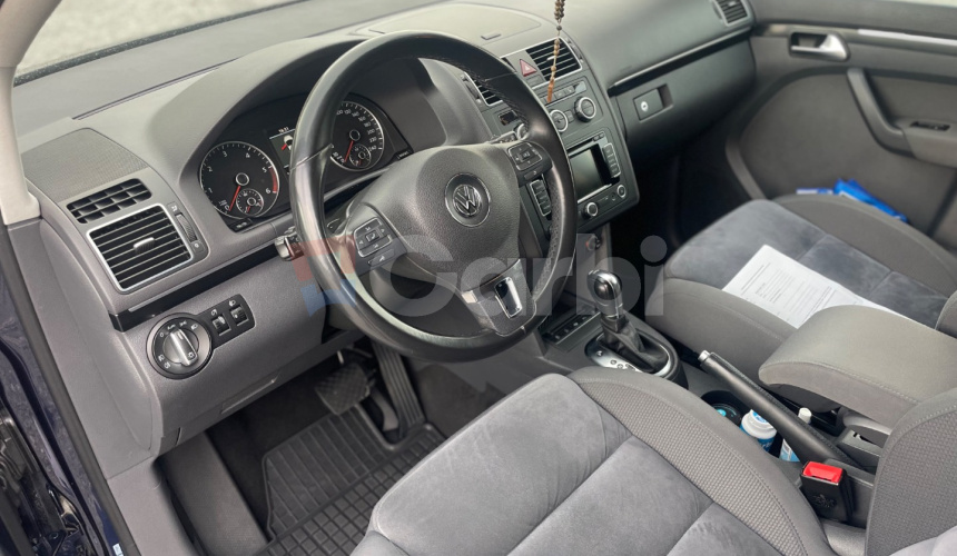 Volkswagen Touran 1.6 TDI Premium Comfortline DSG