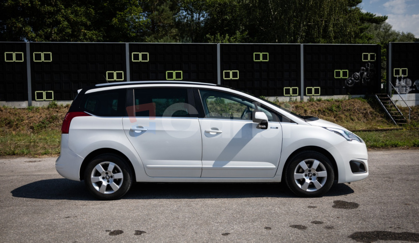 Peugeot 5008 1.6 HDi Style