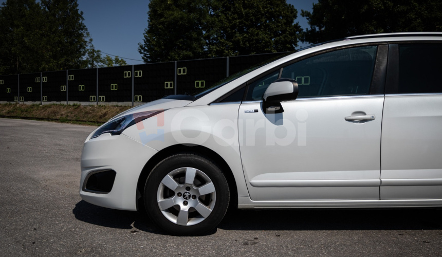 Peugeot 5008 1.6 HDi Style