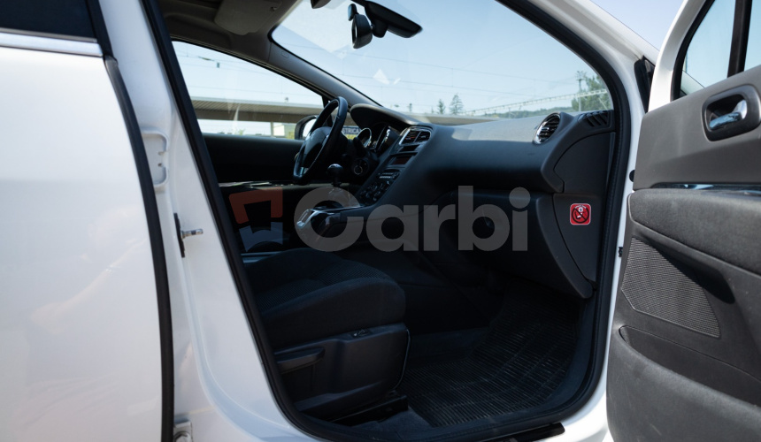 Peugeot 5008 1.6 HDi Style