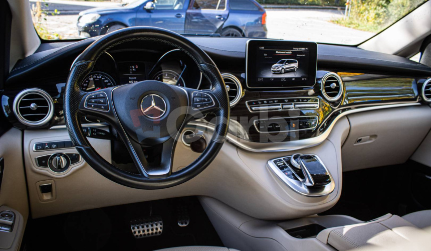 Mercedes-Benz V trieda V250d 4matic AMG, webasto, distronic, chladnička, odvetrávanie, ťažné, 3