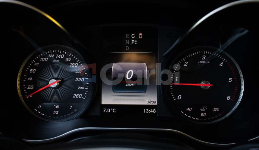 Mercedes-Benz V trieda V250d 4matic AMG, webasto, distronic, chladnička, odvetrávanie, ťažné, 3