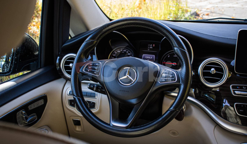 Mercedes-Benz V trieda V250d 4matic AMG, webasto, distronic, chladnička, odvetrávanie, ťažné, 3