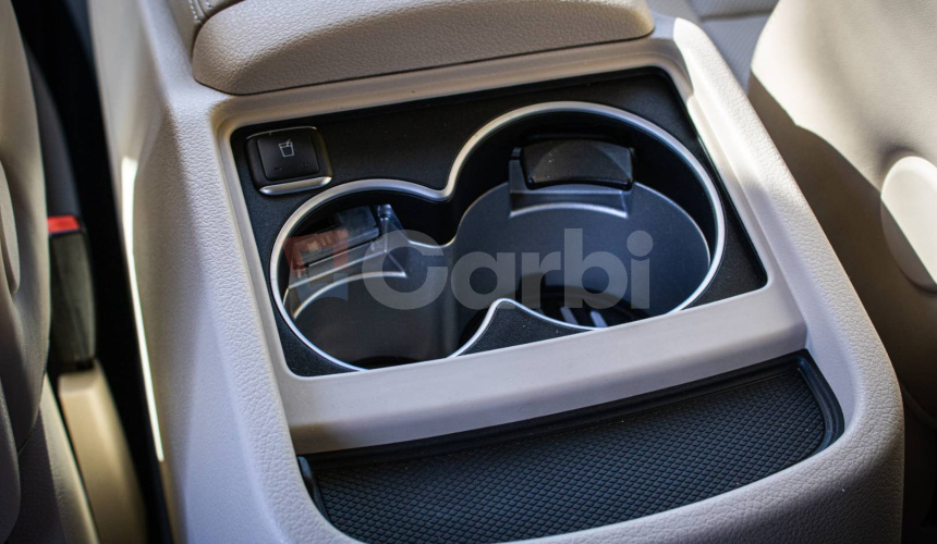 Mercedes-Benz V trieda V250d 4matic AMG, webasto, distronic, chladnička, odvetrávanie, ťažné, 3