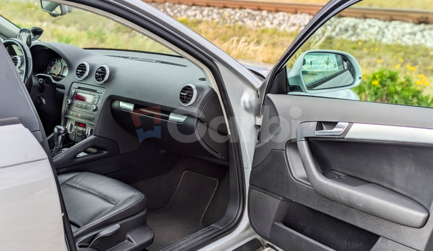 Audi A3 Sportback 1.6 TDI 77kW, A7, 5d
