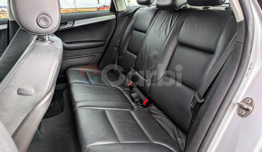 Audi A3 Sportback 1.6 TDI 77kW, A7, 5d