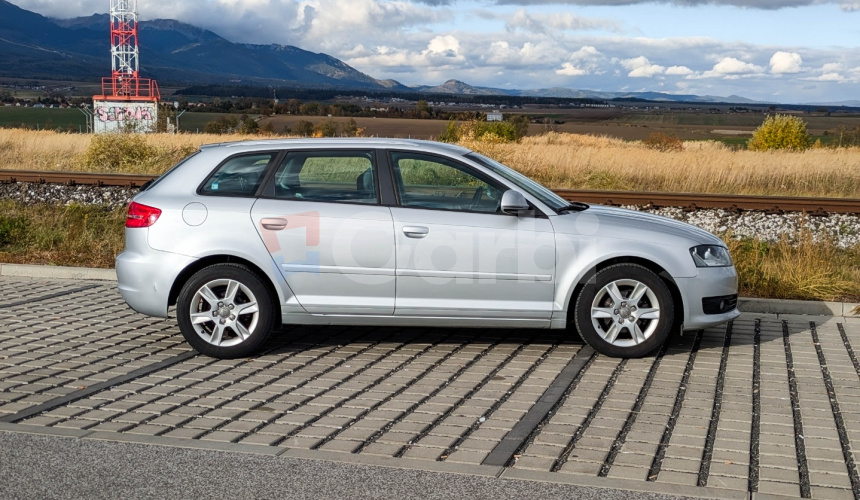 Audi A3 Sportback 1.6 TDI 77kW, A7, 5d