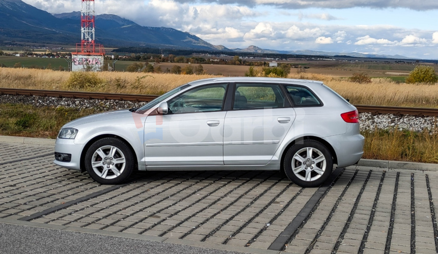 Audi A3 Sportback 1.6 TDI 77kW, A7, 5d