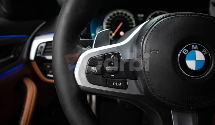 BMW Rad 5 530d xDrive A/T