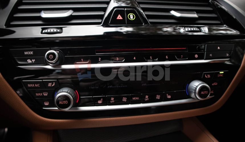 BMW Rad 5 530d xDrive A/T