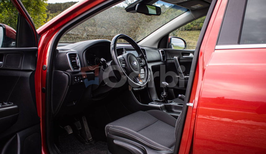 Kia Sportage 1.7 CRDi Gold +, 1. majiteľ, slovenské, nelakované, v záruke
