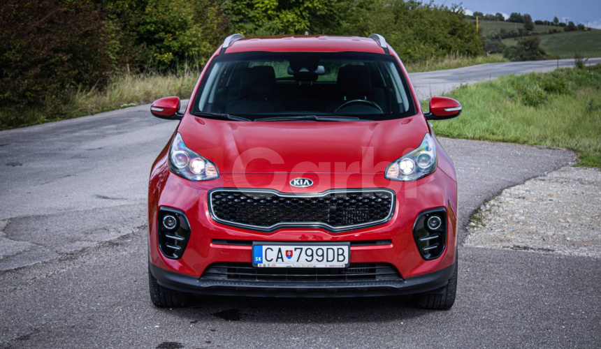 Kia Sportage 1.7 CRDi Gold +, 1. majiteľ, slovenské, nelakované, v záruke