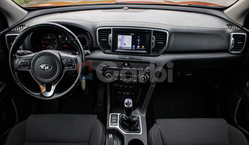 Kia Sportage 1.7 CRDi Gold +, 1. majiteľ, slovenské, nelakované, v záruke