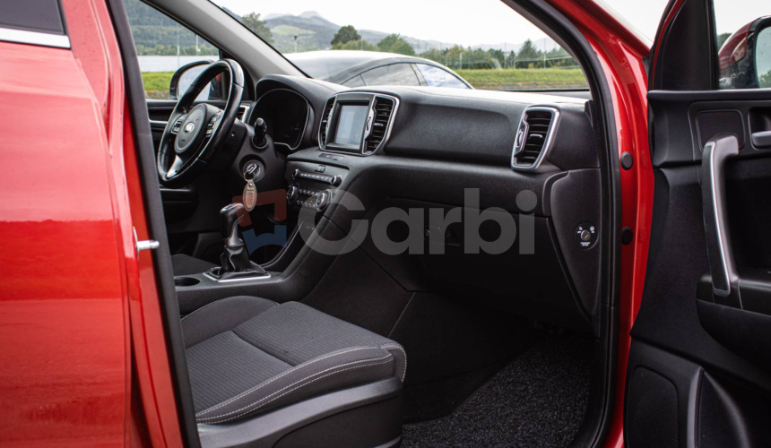 Kia Sportage 1.7 CRDi Gold +, 1. majiteľ, slovenské, nelakované, v záruke