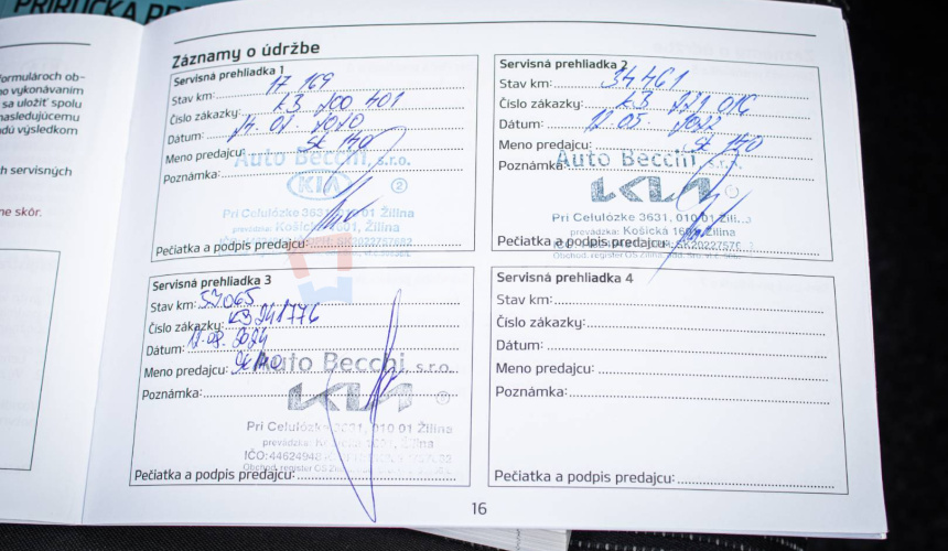 Kia Sportage 1.7 CRDi Gold +, 1. majiteľ, slovenské, nelakované, v záruke