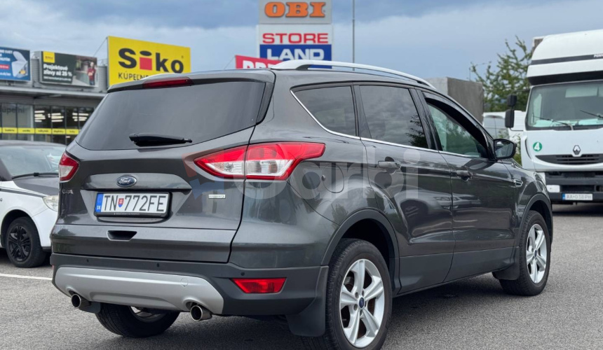 Ford Kuga 1.5 EcoBoost Titanium FWD