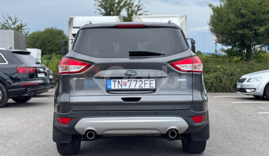 Ford Kuga 1.5 EcoBoost Titanium FWD