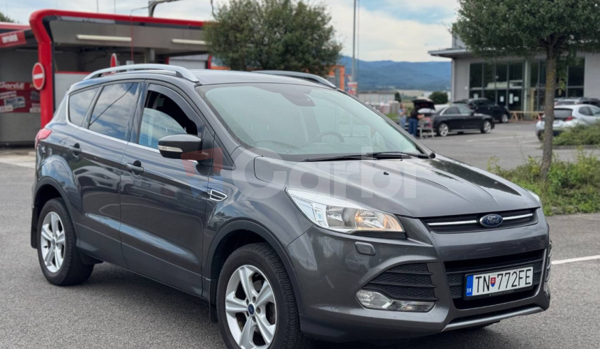 Ford Kuga 1.5 EcoBoost Titanium FWD