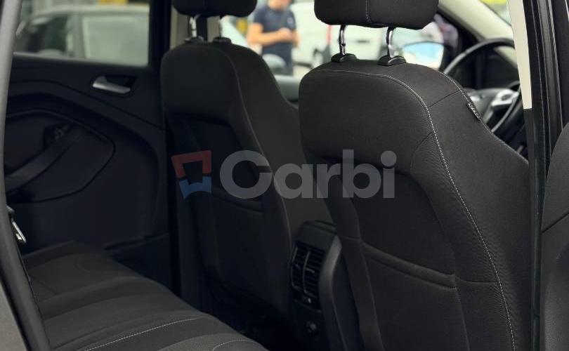 Ford Kuga 1.5 EcoBoost Titanium FWD