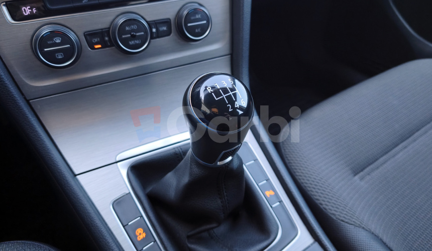 Volkswagen Golf 1.2 TSI Comfortline 77kW 2015