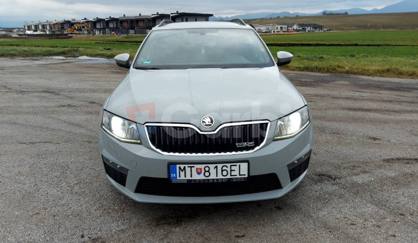 Škoda Octavia Combi 2.0 TDI DPF RS DSG