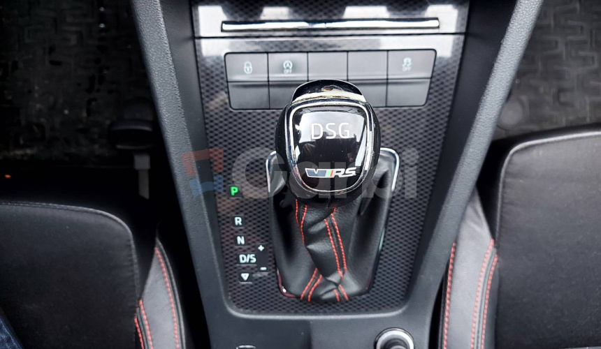 Škoda Octavia Combi 2.0 TDI DPF RS DSG