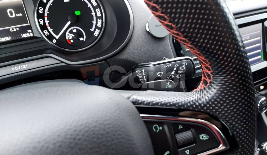 Škoda Octavia Combi 2.0 TDI DPF RS DSG