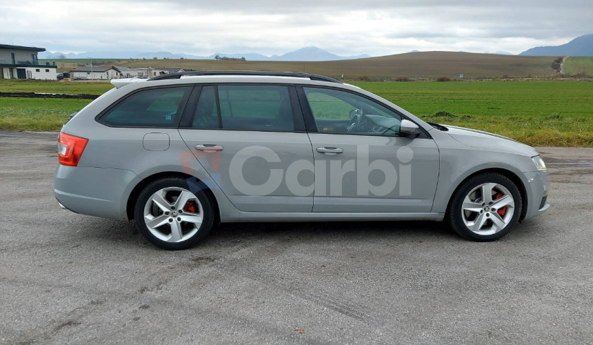 Škoda Octavia Combi 2.0 TDI DPF RS DSG