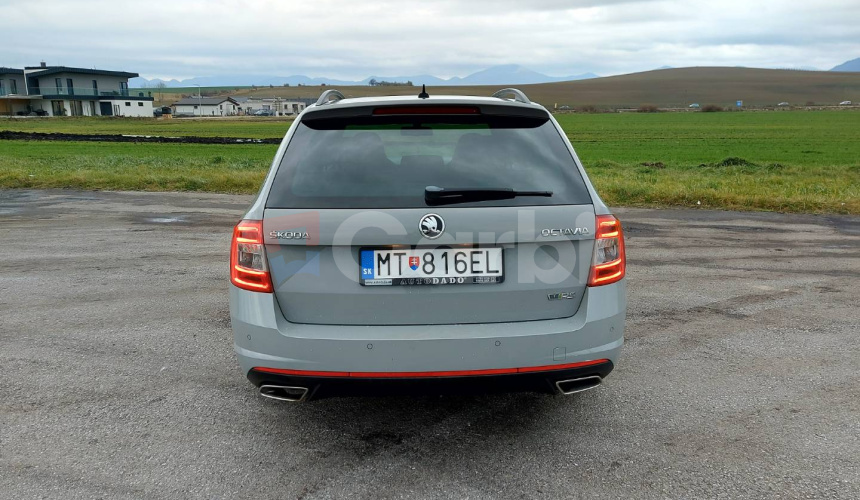 Škoda Octavia Combi 2.0 TDI DPF RS DSG