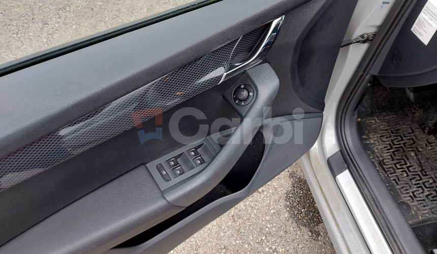 Škoda Octavia Combi 2.0 TDI DPF RS DSG