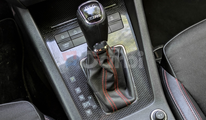 Škoda Octavia RS Combi 2.0 TDI 135kW, A6, 4x4