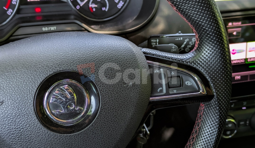Škoda Octavia RS Combi 2.0 TDI 135kW, A6, 4x4