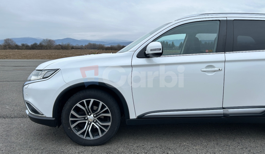 Mitsubishi Outlander MITSUBISHI