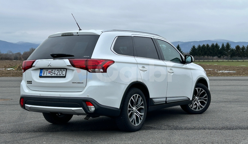 Mitsubishi Outlander MITSUBISHI