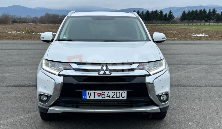 Mitsubishi Outlander MITSUBISHI