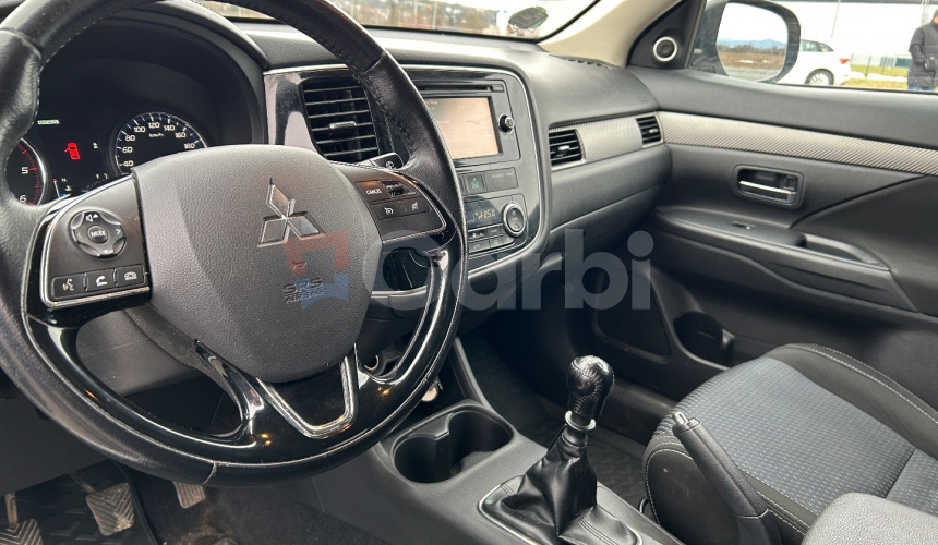 Mitsubishi Outlander MITSUBISHI