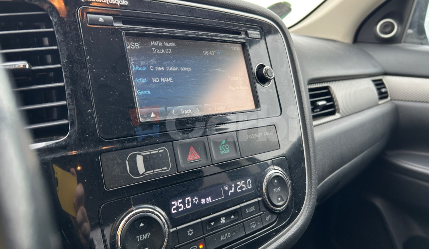 Mitsubishi Outlander MITSUBISHI