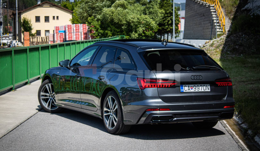 Audi A6 Avant 40 TDI Quattro 3xSline, Matrix LED, Pano, Soft-close, Virtual, Ambient