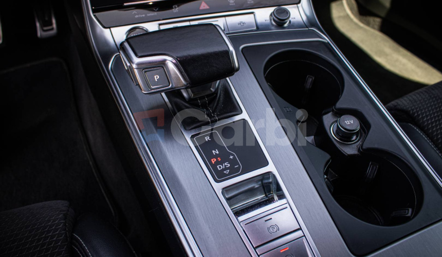 Audi A6 Avant 40 TDI Quattro 3xSline, Matrix LED, Pano, Soft-close, Virtual, Ambient