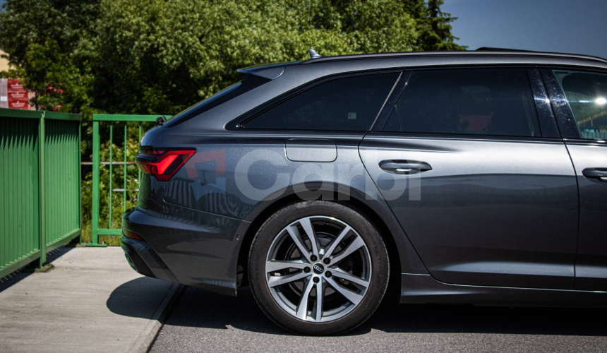 Audi A6 Avant 40 TDI Quattro 3xSline, Matrix LED, Pano, Soft-close, Virtual, Ambient