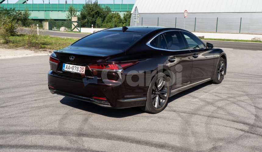 Lexus LS 500h F Sport